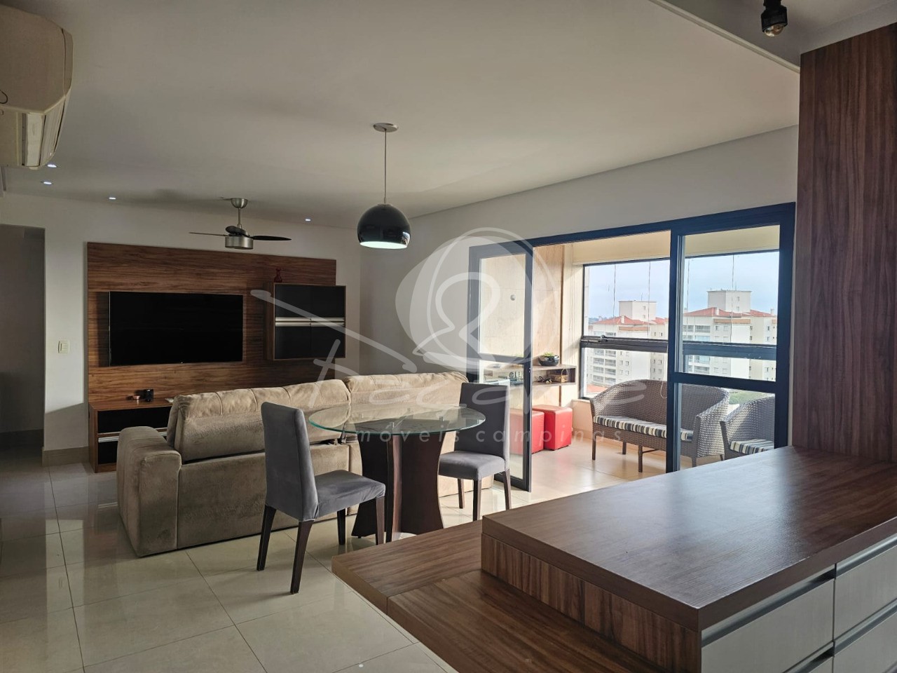 Apartamento à venda com 3 quartos, 117m² - Foto 2