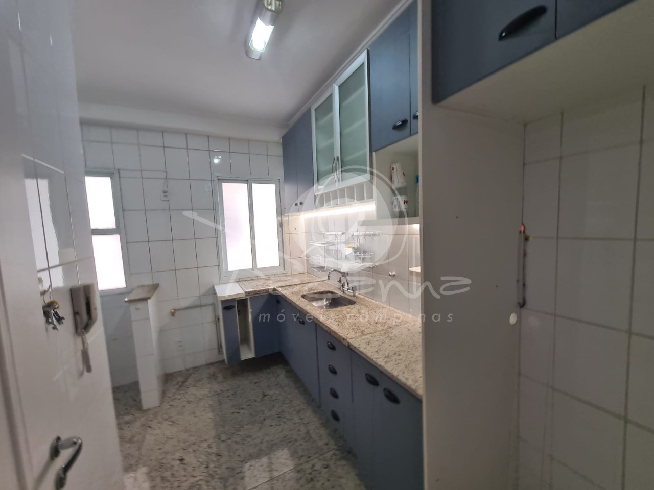 Apartamento à venda com 3 quartos, 75m² - Foto 25