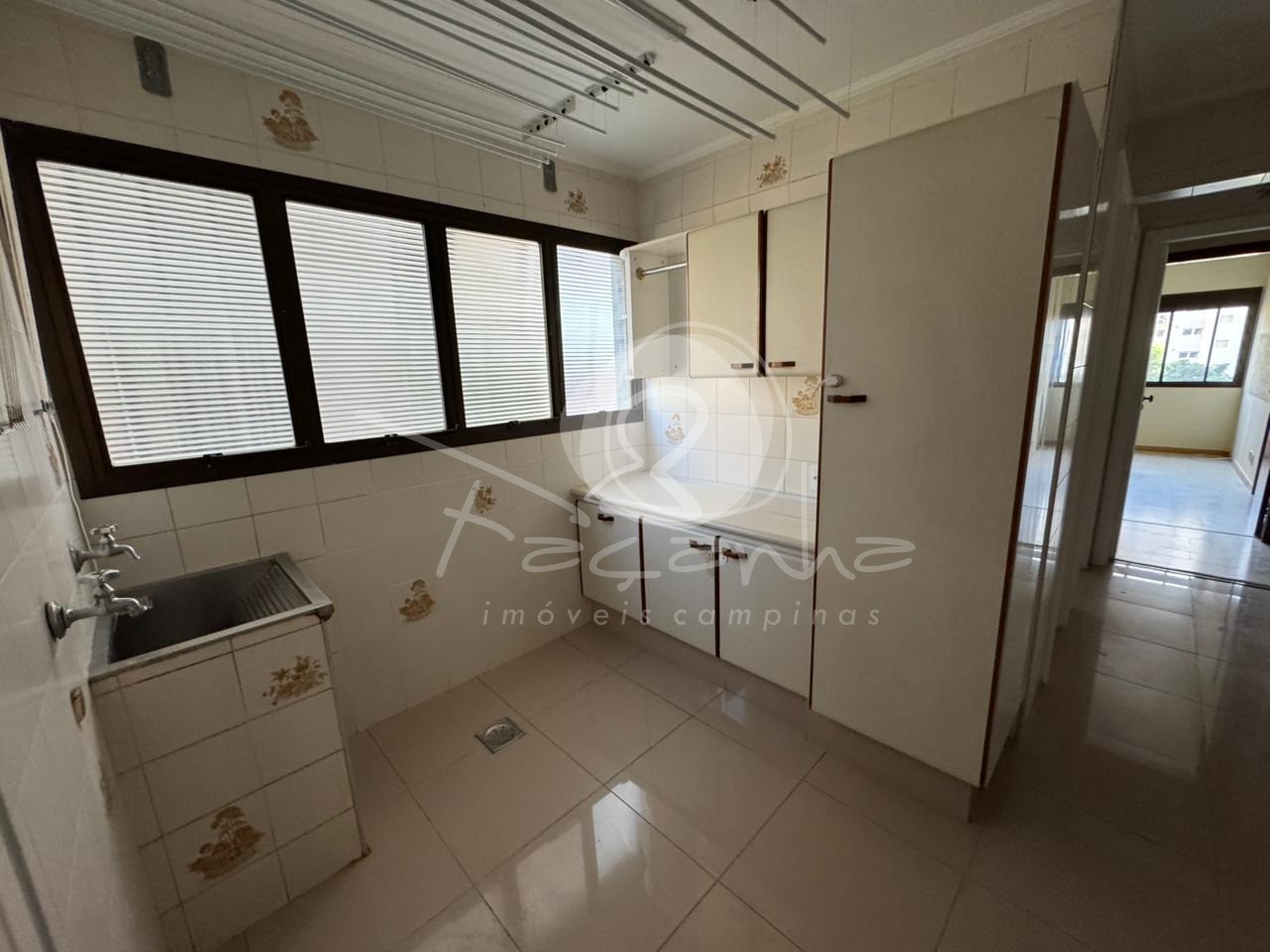 Apartamento à venda e aluguel com 3 quartos, 200m² - Foto 32