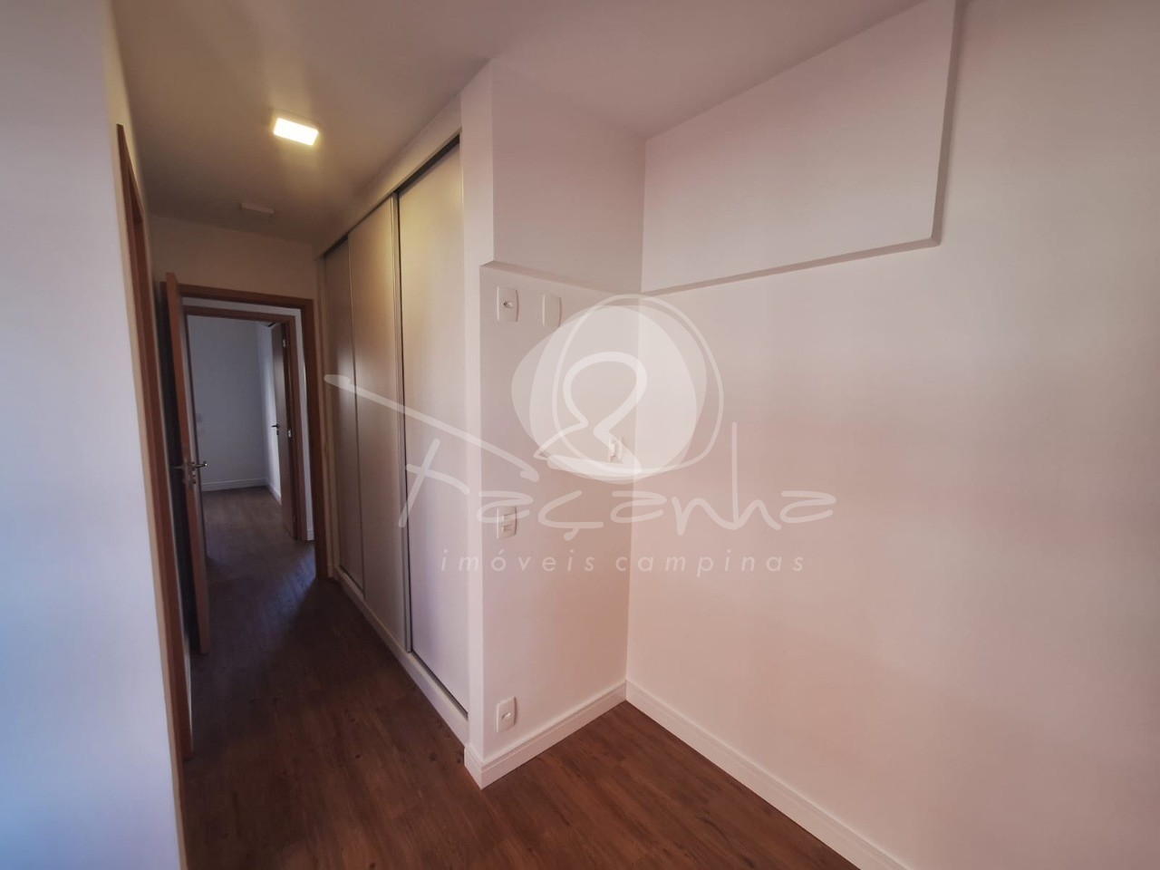 Apartamento à venda com 2 quartos, 57m² - Foto 9