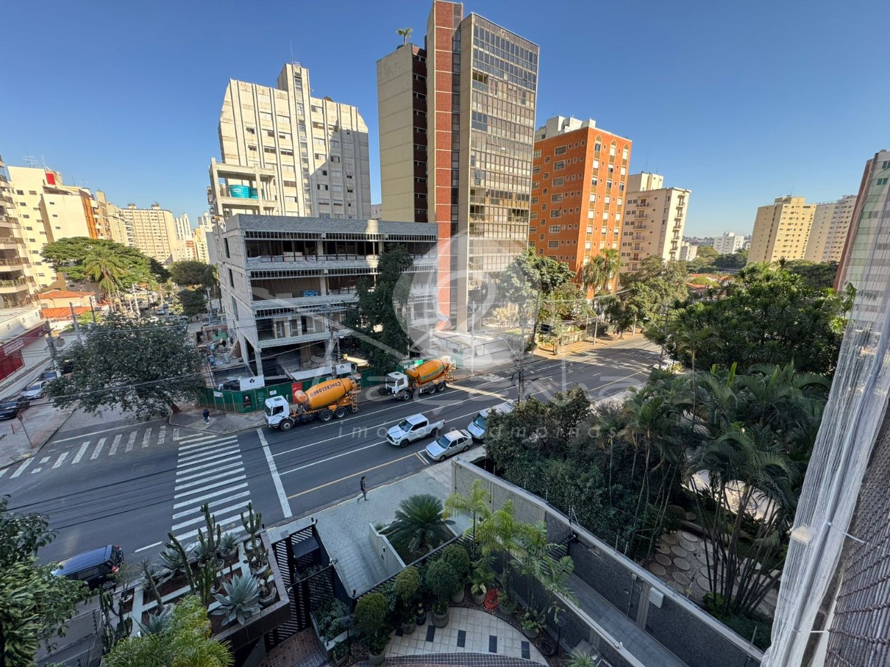 Apartamento à venda e aluguel com 3 quartos, 200m² - Foto 8