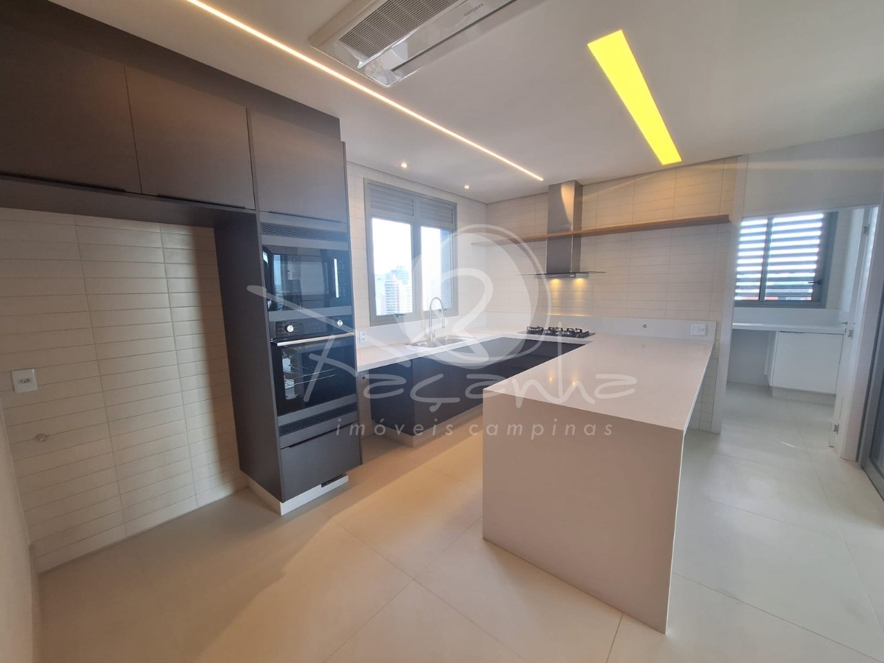 Apartamento, 3 quartos, 257 m² - Foto 12