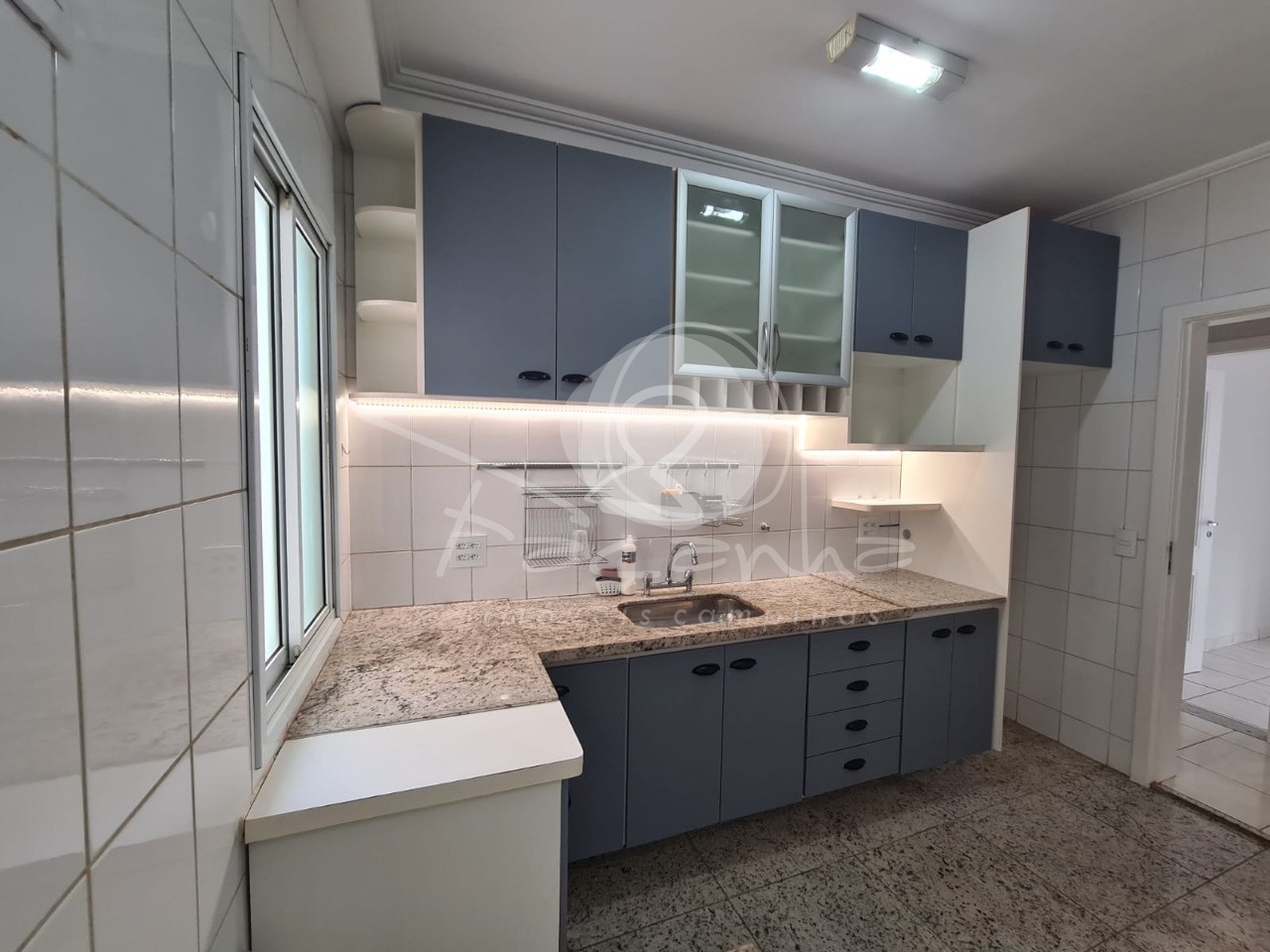 Apartamento à venda com 3 quartos, 75m² - Foto 29