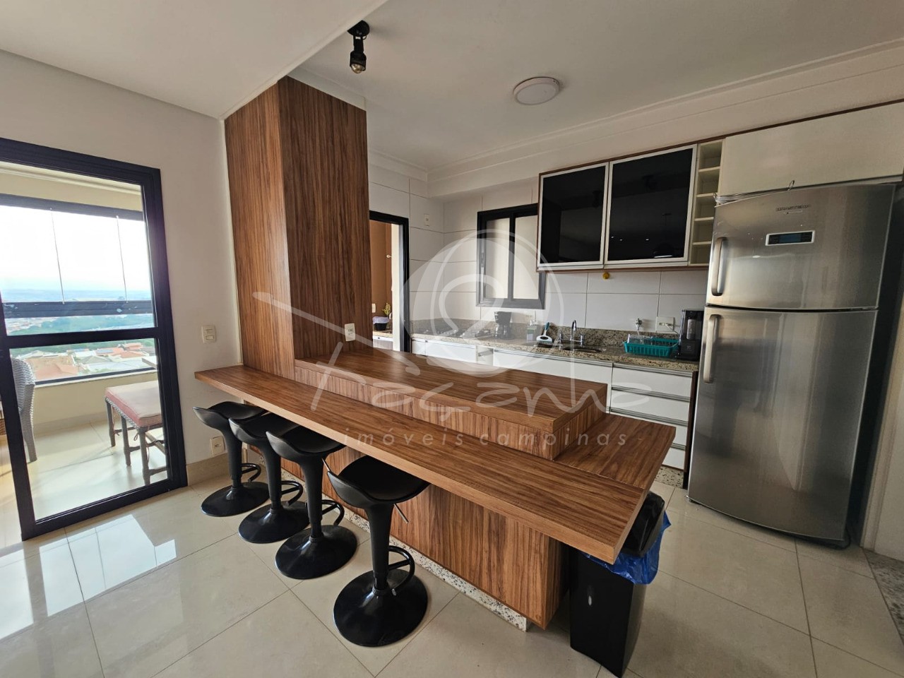 Apartamento à venda com 3 quartos, 117m² - Foto 4