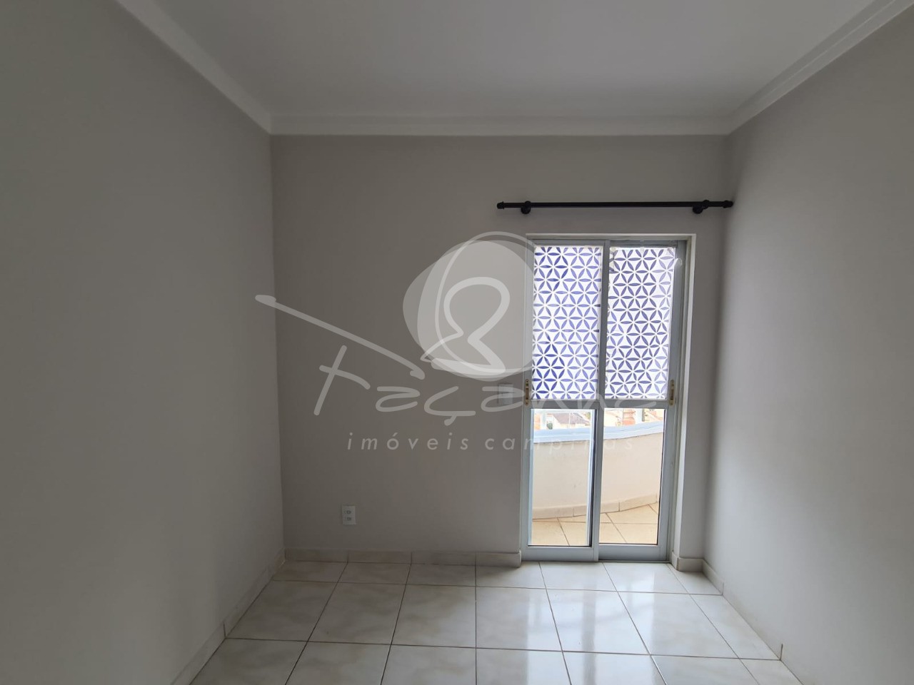 Apartamento à venda com 3 quartos, 75m² - Foto 13