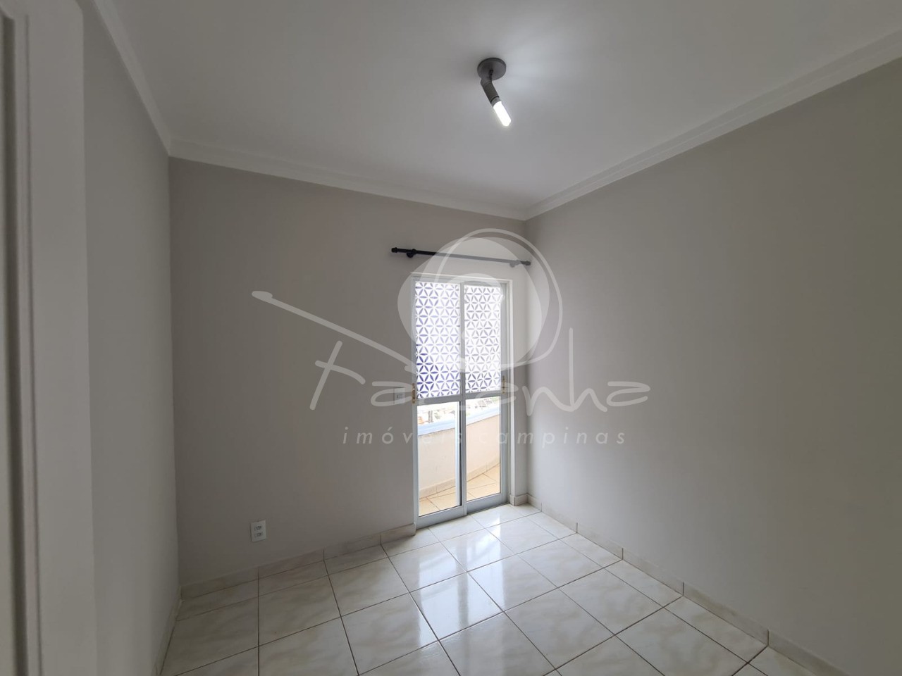 Apartamento à venda com 3 quartos, 75m² - Foto 12