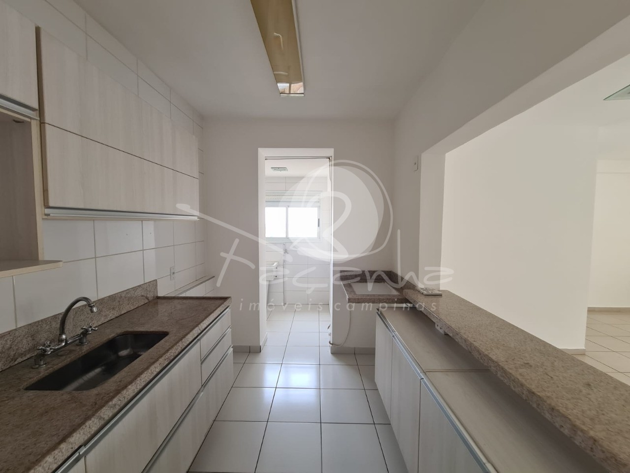 Apartamento para alugar com 3 quartos, 98m² - Foto 25