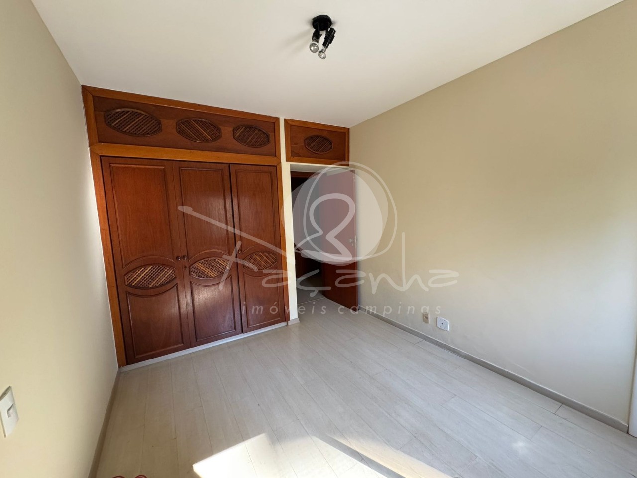 Apartamento à venda e aluguel com 3 quartos, 200m² - Foto 18