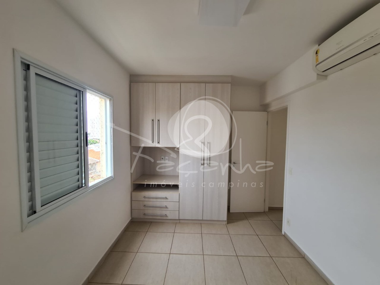Apartamento para alugar com 3 quartos, 98m² - Foto 22