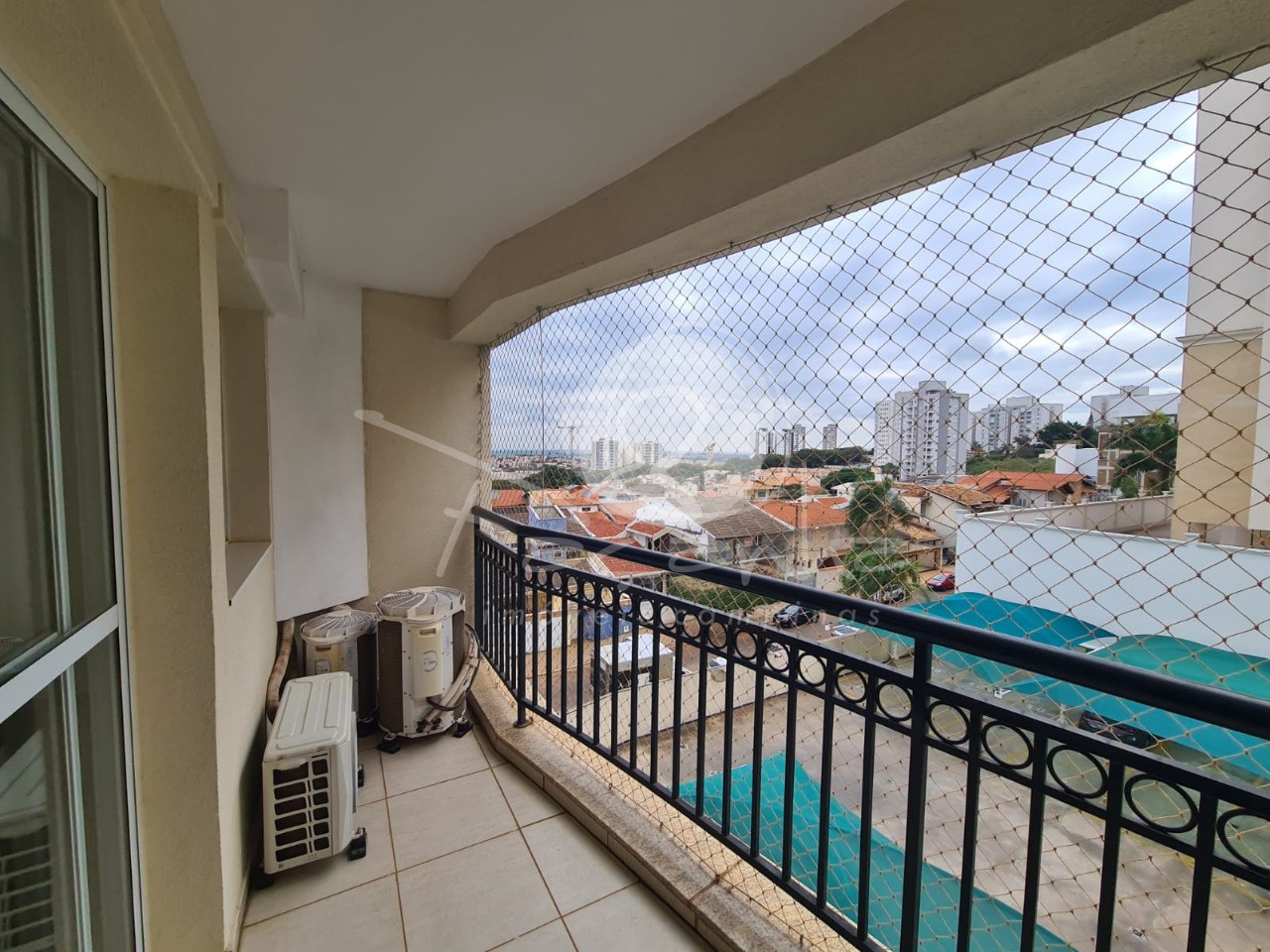 Apartamento para alugar com 3 quartos, 98m² - Foto 9