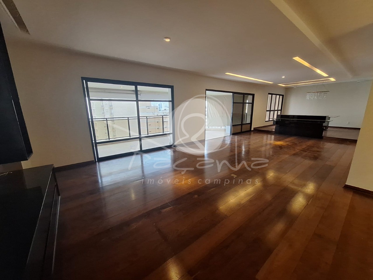 Apartamento, 4 quartos, 330 m² - Foto 1