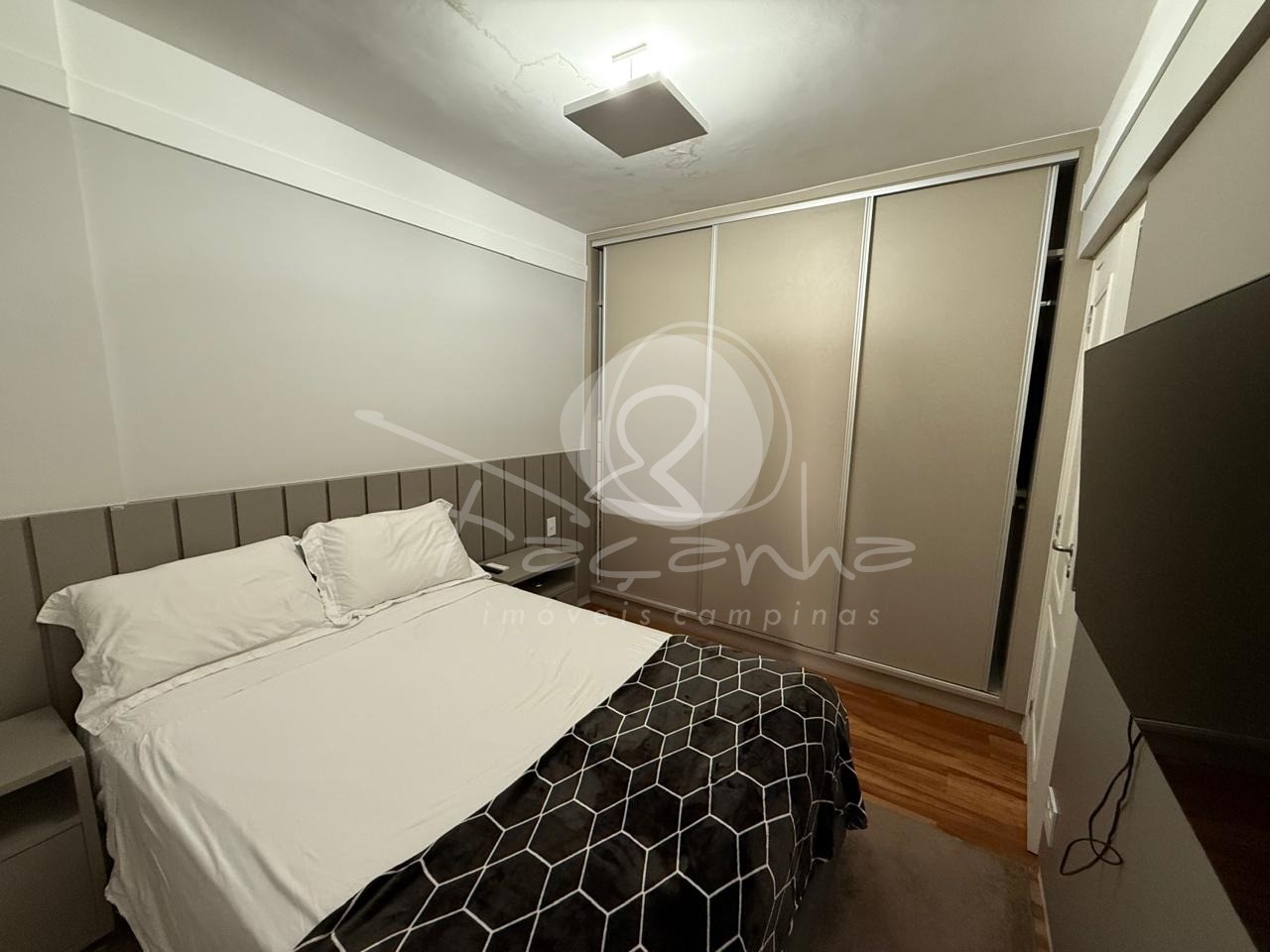 Apartamento para alugar com 3 quartos, 117m² - Foto 13