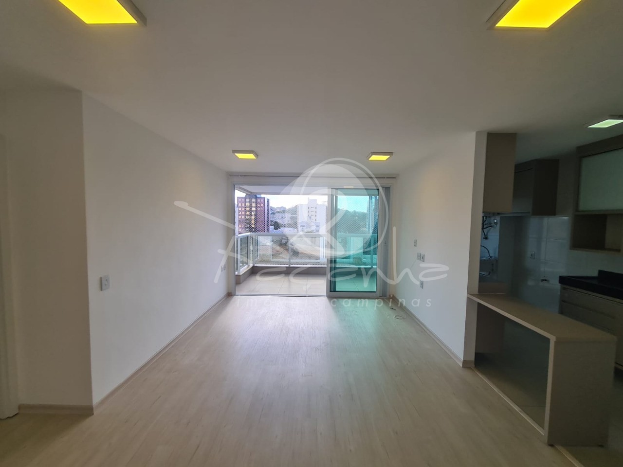 Apartamento à venda e aluguel com 3 quartos, 96m² - Foto 3