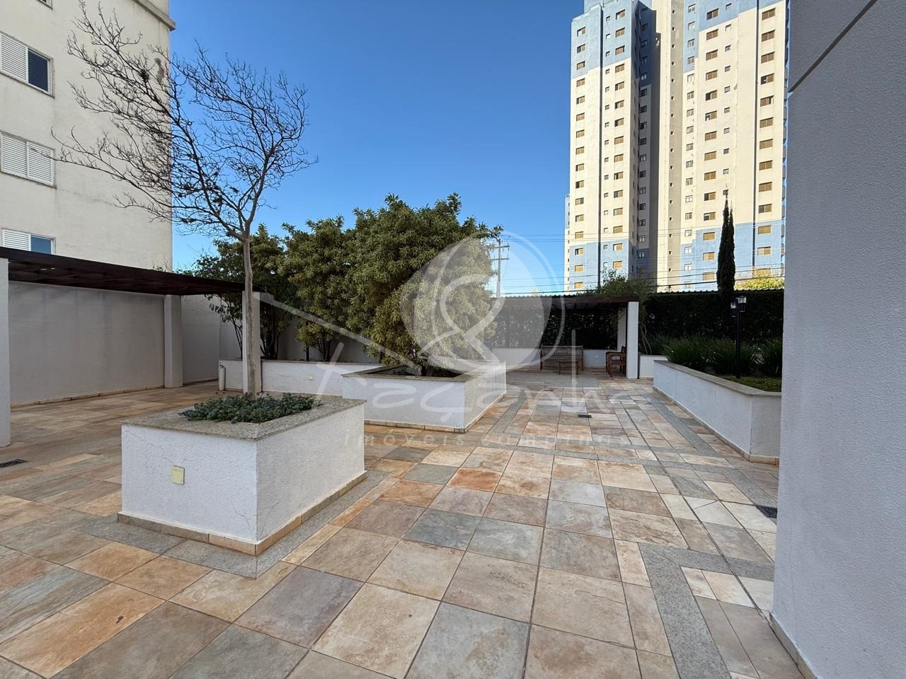 Apartamento para alugar com 3 quartos, 117m² - Foto 31
