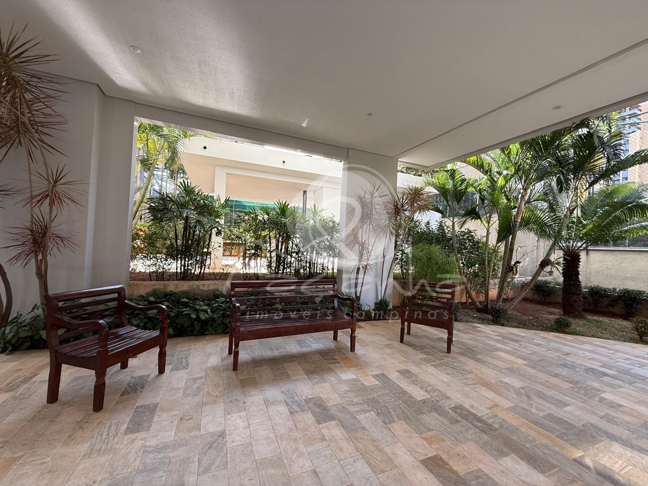 Apartamento à venda com 2 quartos, 67m² - Foto 31