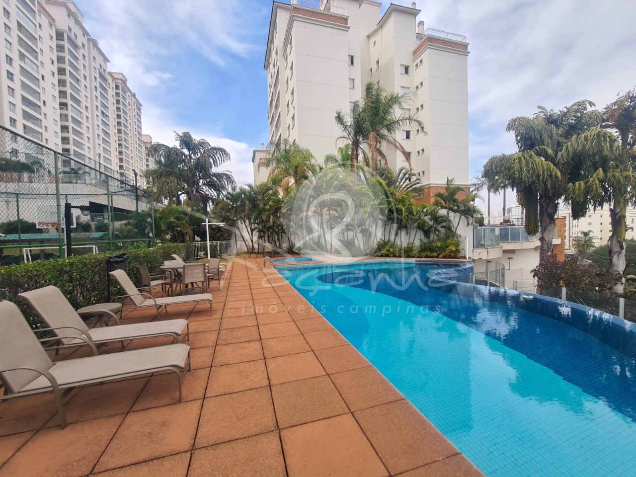 Apartamento para alugar com 3 quartos, 98m² - Foto 51