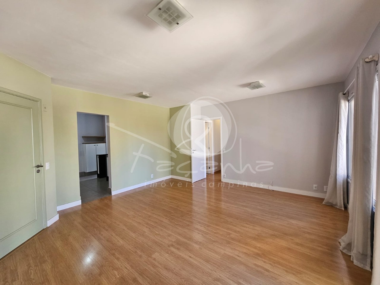 Apartamento para alugar com 3 quartos, 86m² - Foto 4