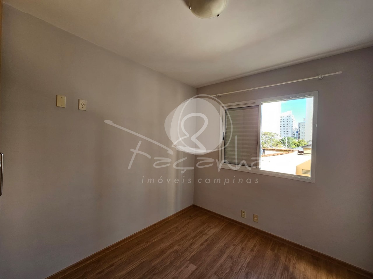 Apartamento para alugar com 3 quartos, 86m² - Foto 13