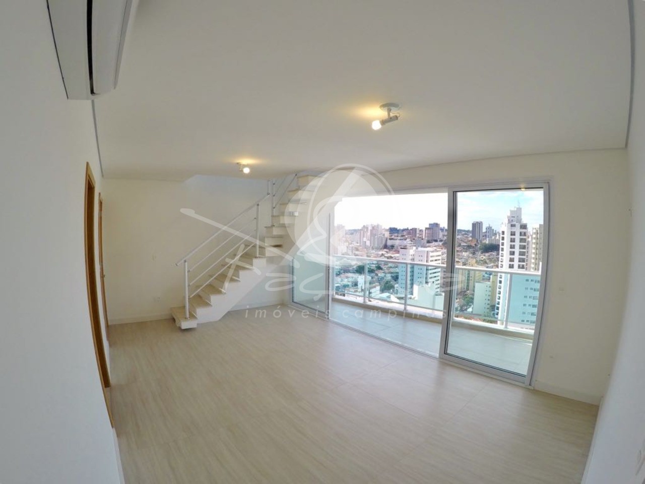 Cobertura para alugar com 3 quartos, 225m² - Foto 3