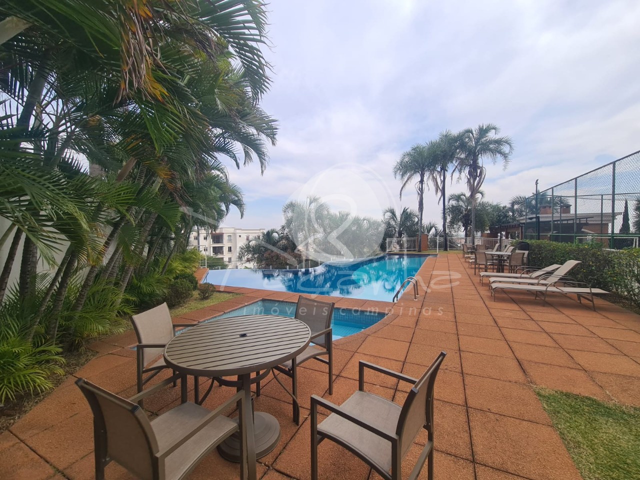 Apartamento para alugar com 3 quartos, 98m² - Foto 47