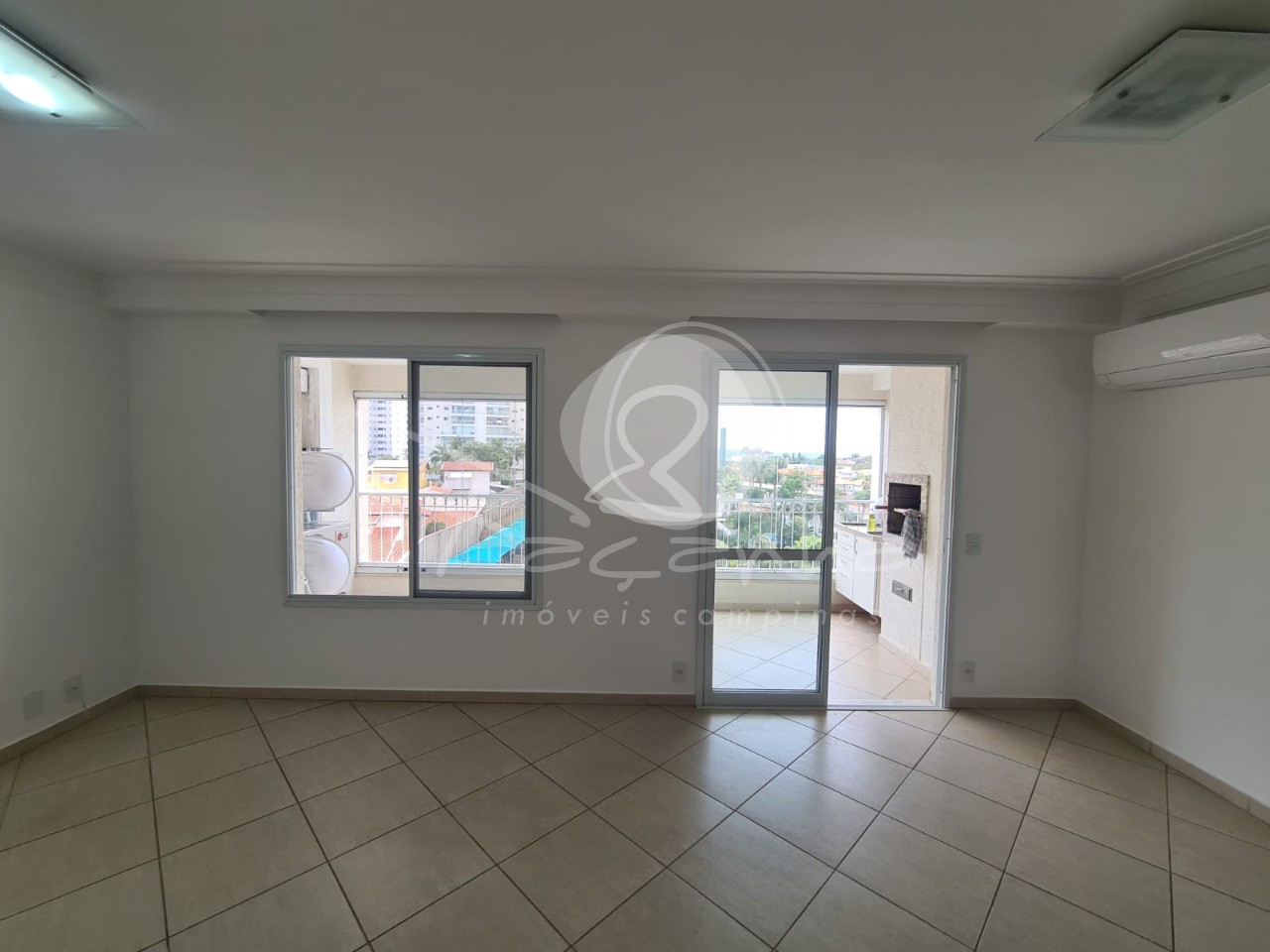 Apartamento para alugar com 3 quartos, 98m² - Foto 3