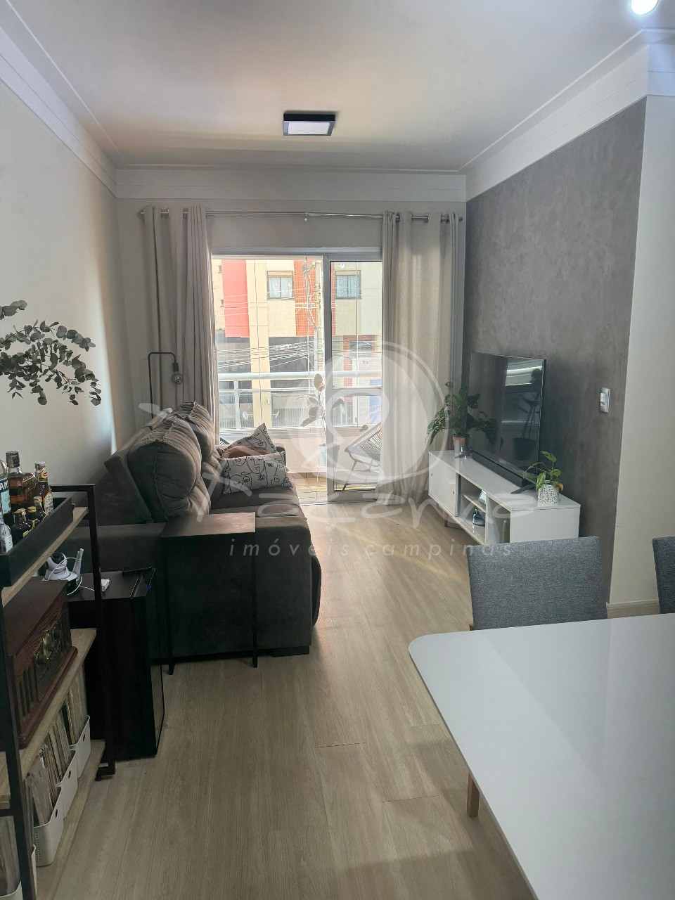 Apartamento à venda com 3 quartos, 105m² - Foto 3