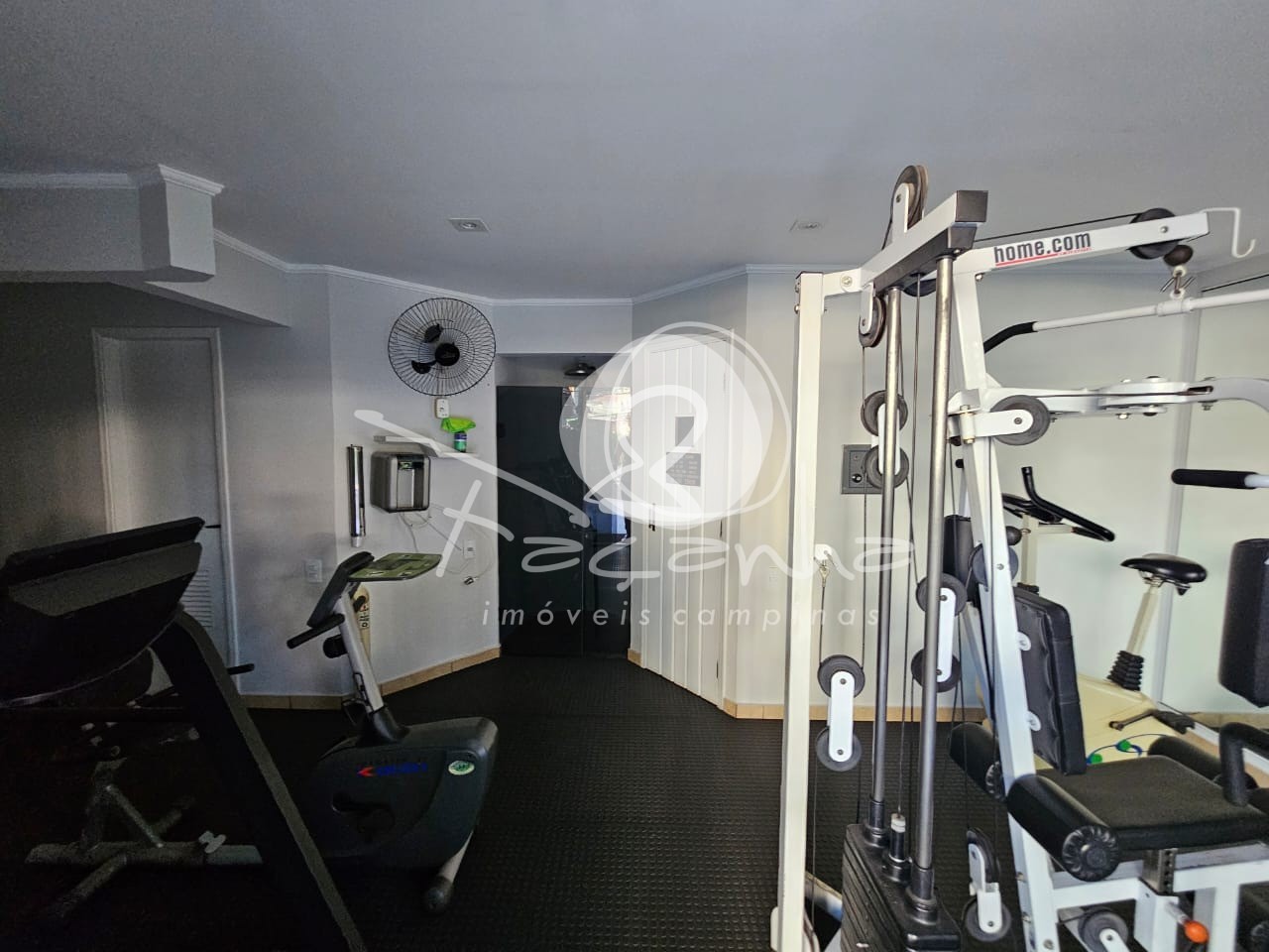 Apartamento para alugar com 1 quarto, 54m² - Foto 10
