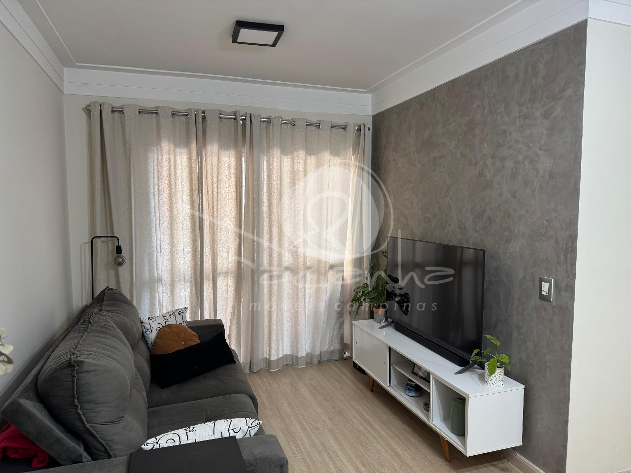 Apartamento à venda com 3 quartos, 105m² - Foto 1