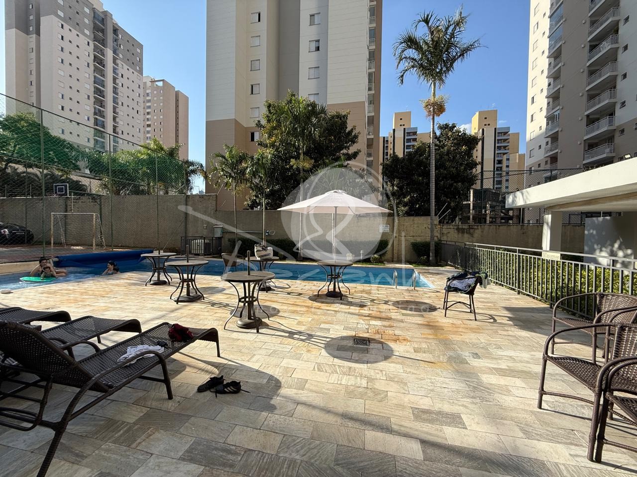 Apartamento à venda com 2 quartos, 67m² - Foto 26