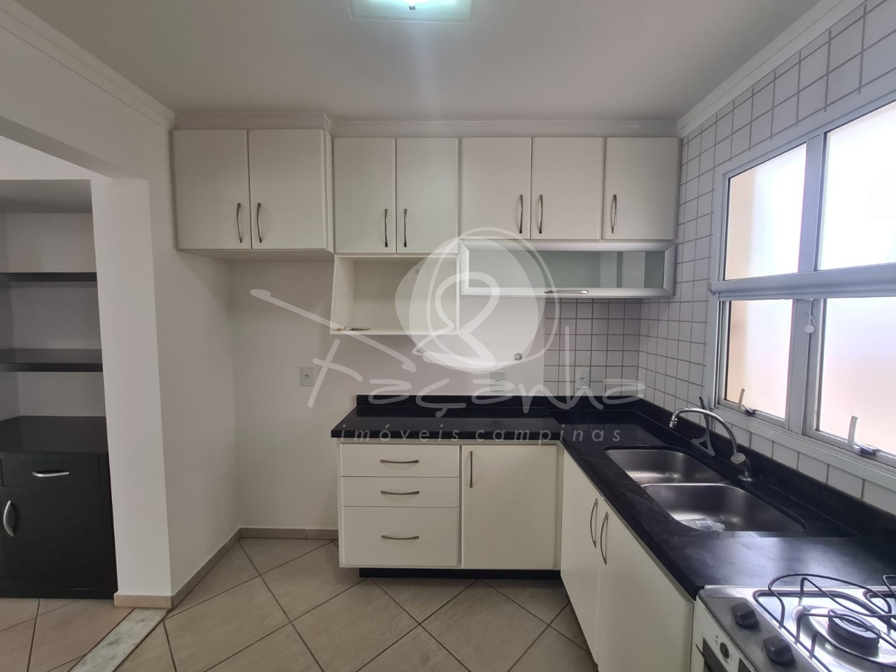 Apartamento para alugar com 3 quartos, 98m² - Foto 30