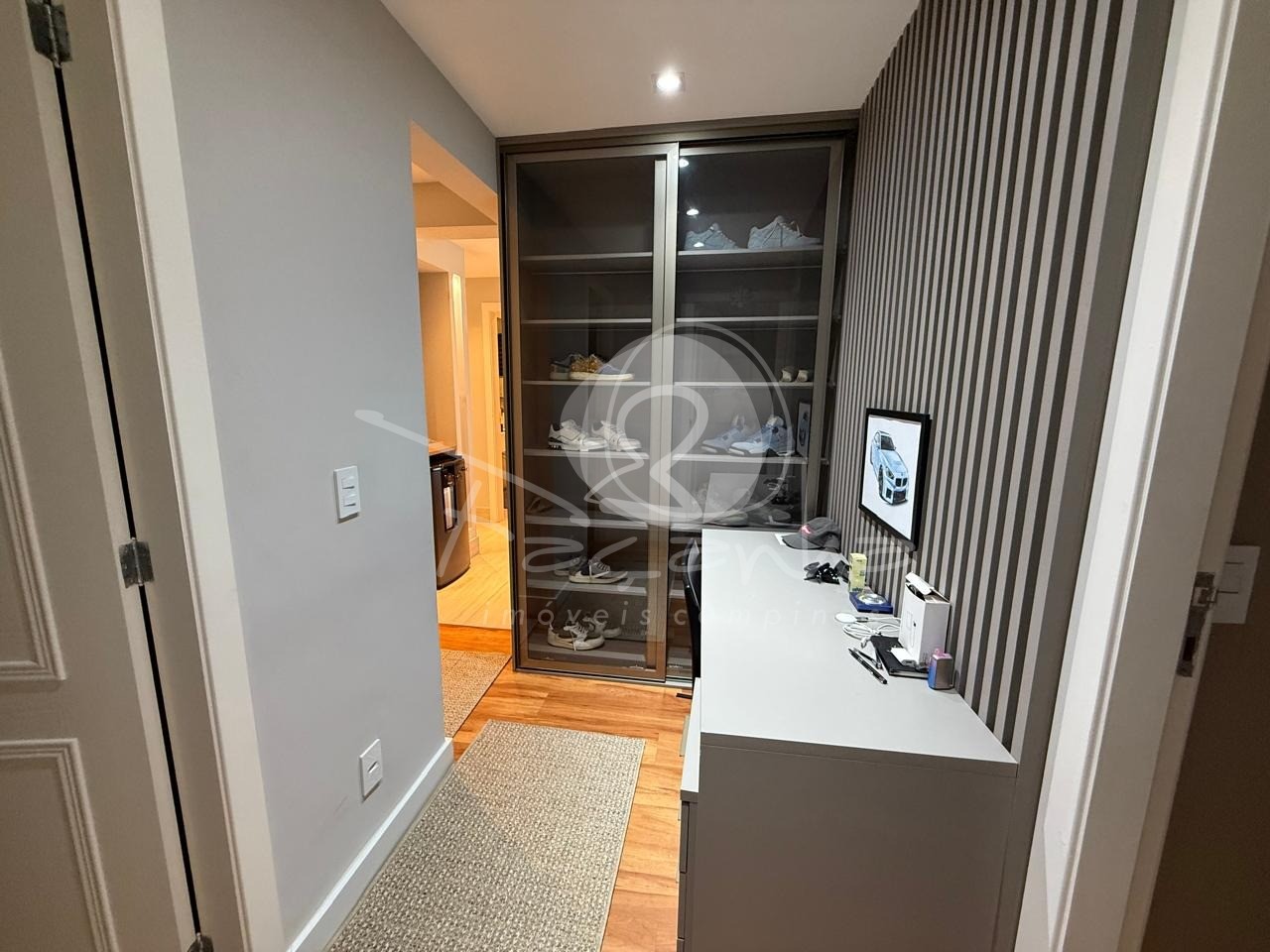 Apartamento para alugar com 3 quartos, 117m² - Foto 11