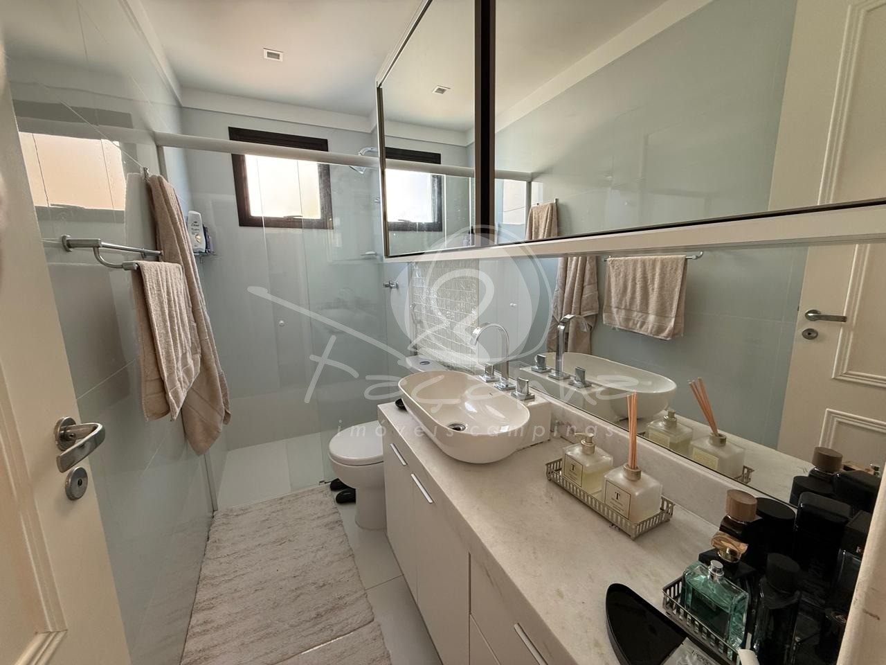 Apartamento para alugar com 3 quartos, 117m² - Foto 17