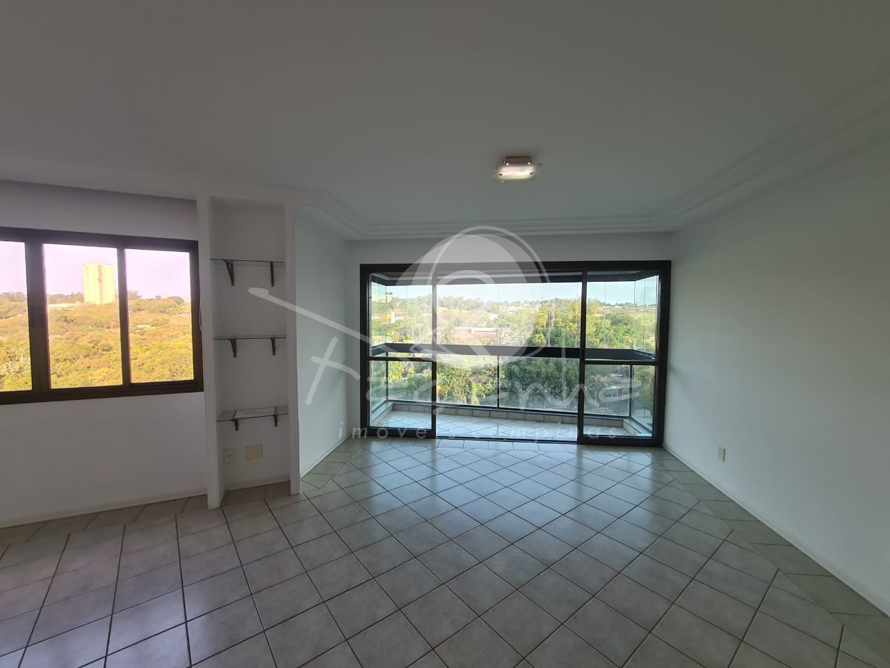 Apartamento, 3 quartos, 137 m² - Foto 1