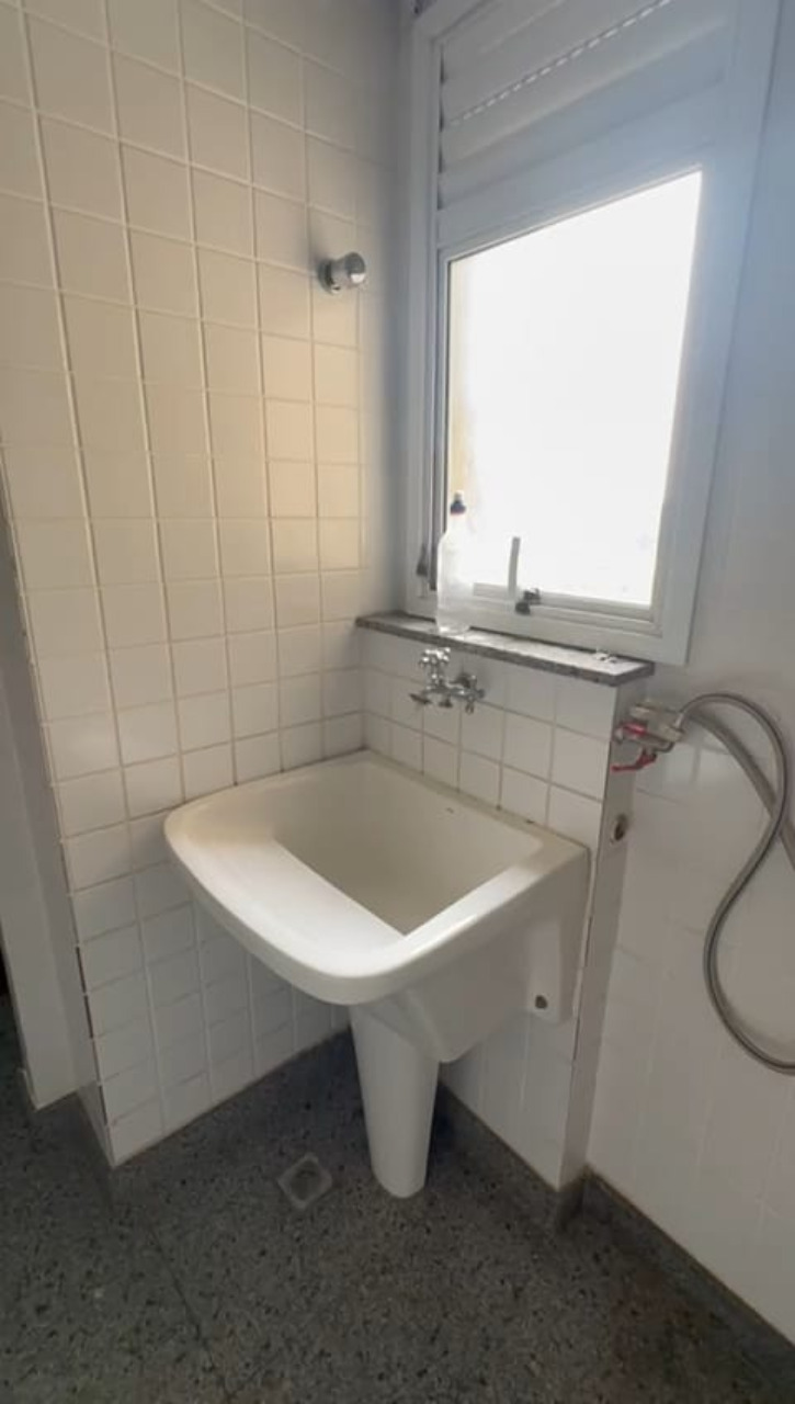 Apartamento à venda com 3 quartos, 104m² - Foto 13