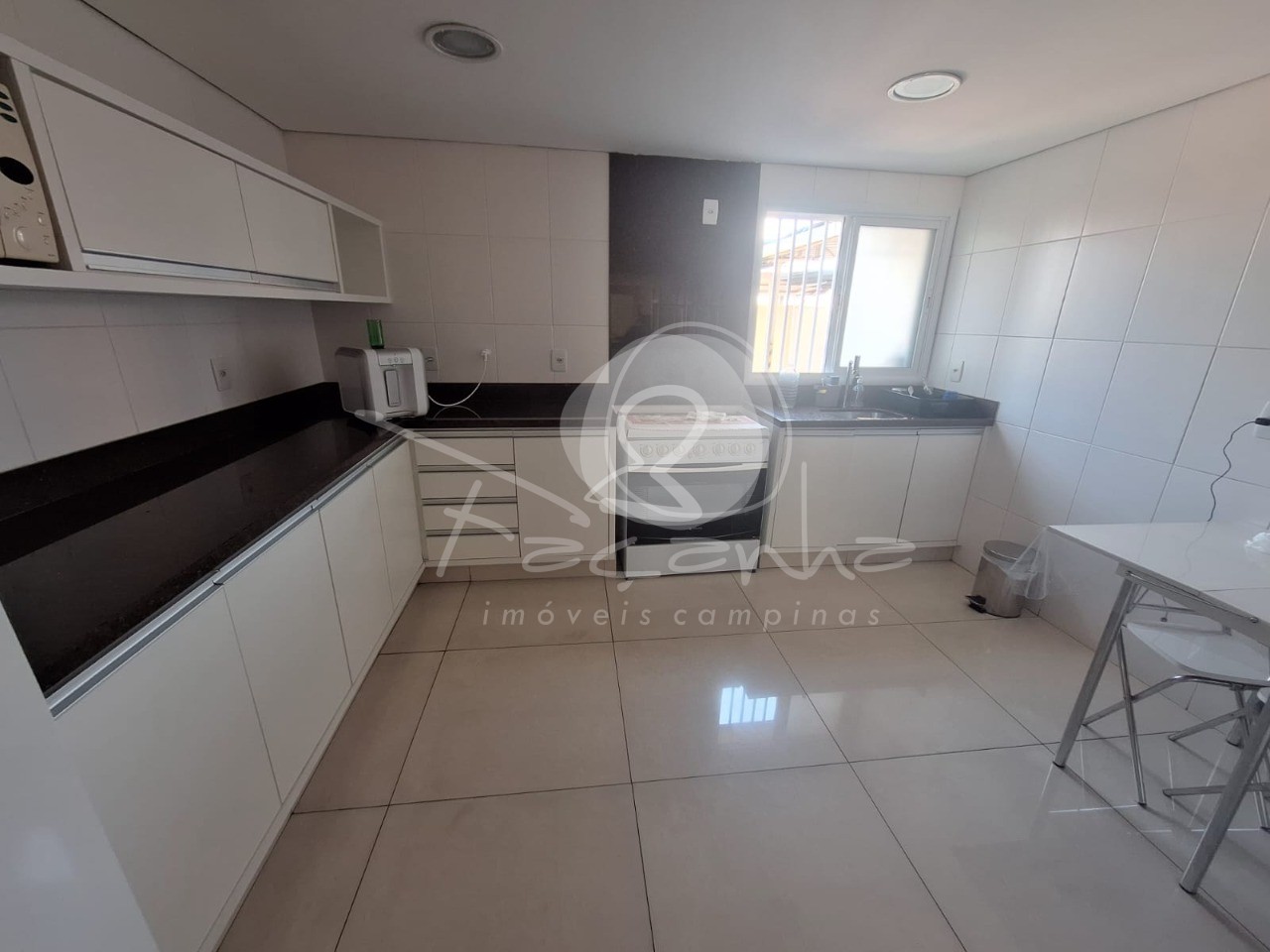 Apartamento à venda com 2 quartos, 100m² - Foto 20