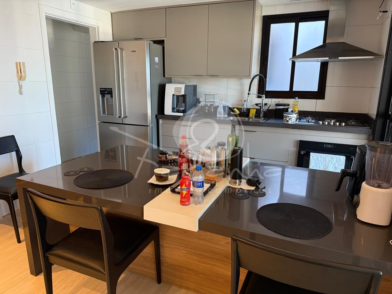 Apartamento para alugar com 3 quartos, 117m² - Foto 21