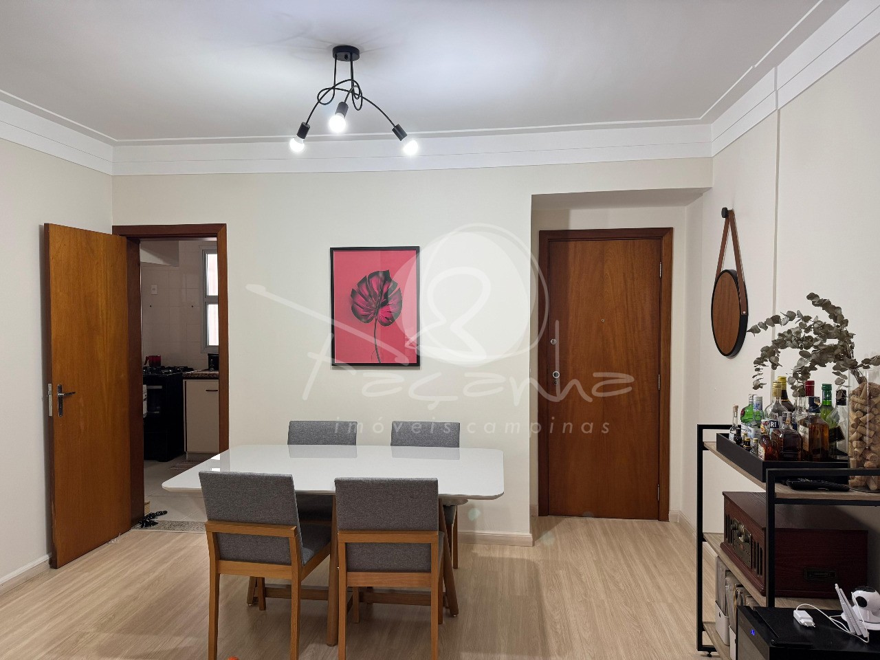 Apartamento à venda com 3 quartos, 105m² - Foto 7