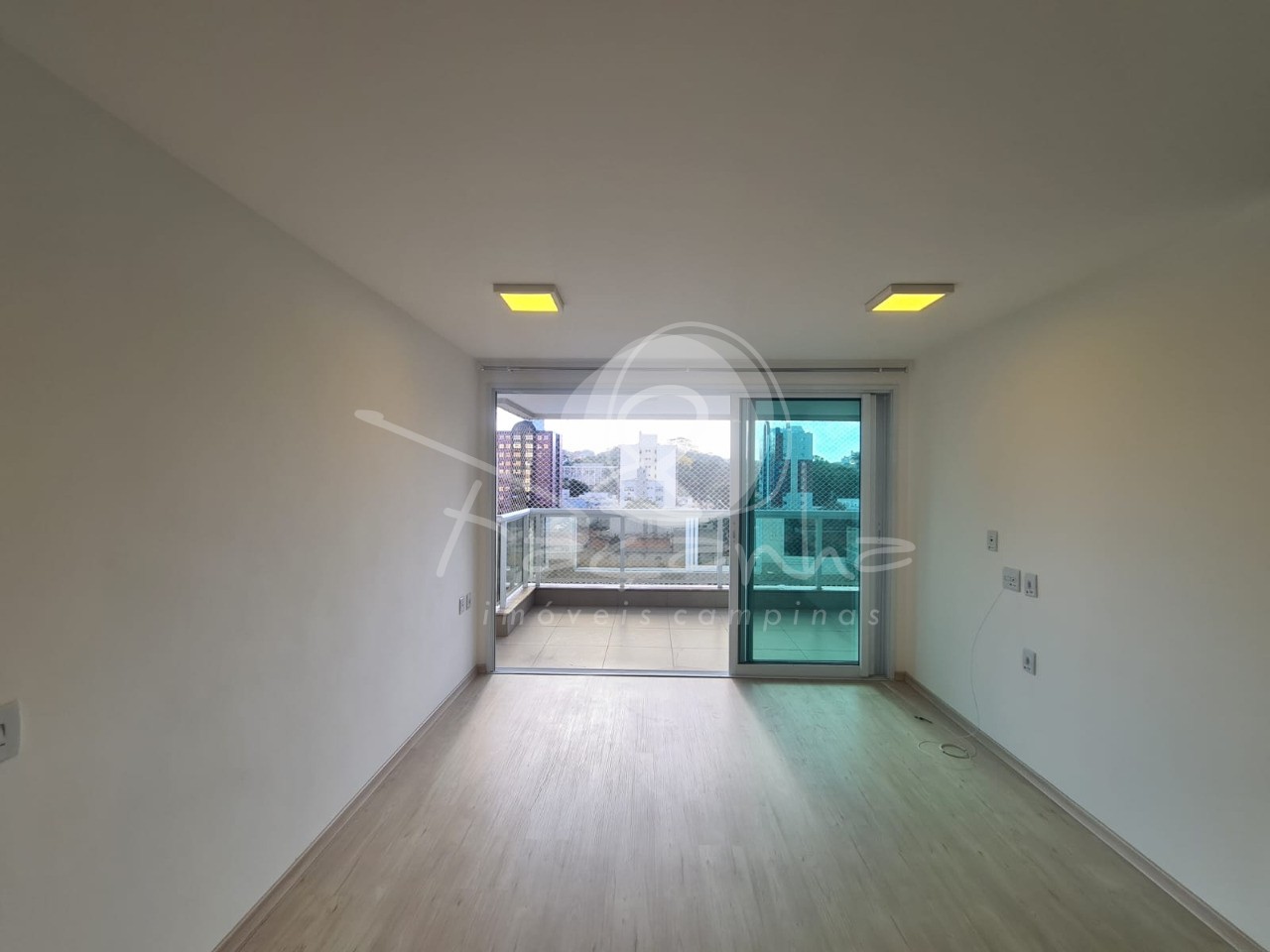 Apartamento à venda e aluguel com 3 quartos, 96m² - Foto 1