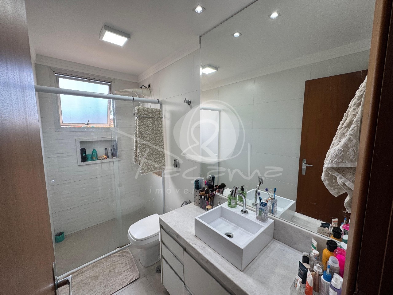 Apartamento à venda com 3 quartos, 105m² - Foto 19