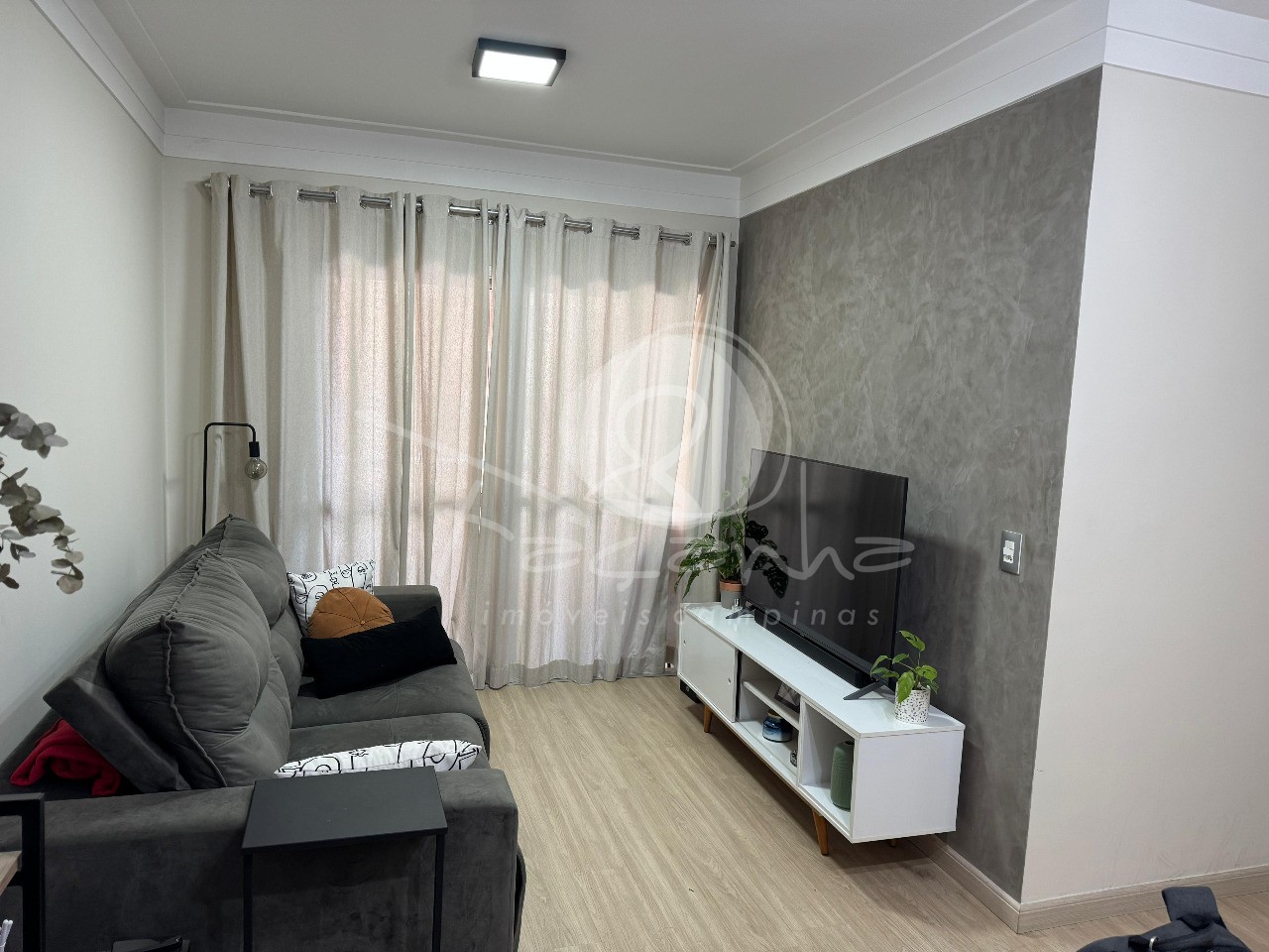 Apartamento à venda com 3 quartos, 105m² - Foto 2