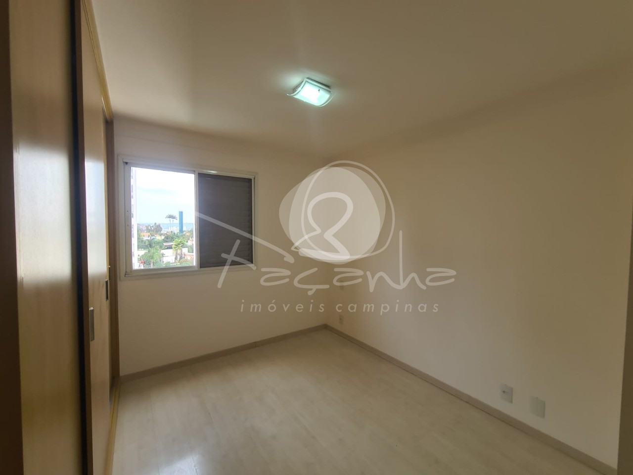 Apartamento para alugar com 3 quartos, 98m² - Foto 22