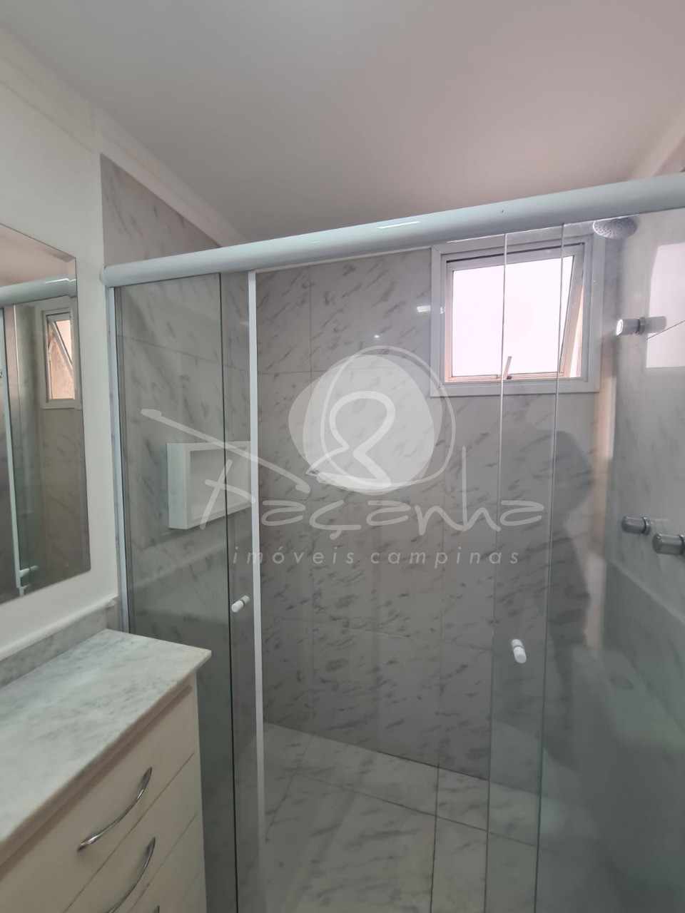 Apartamento para alugar com 3 quartos, 98m² - Foto 27