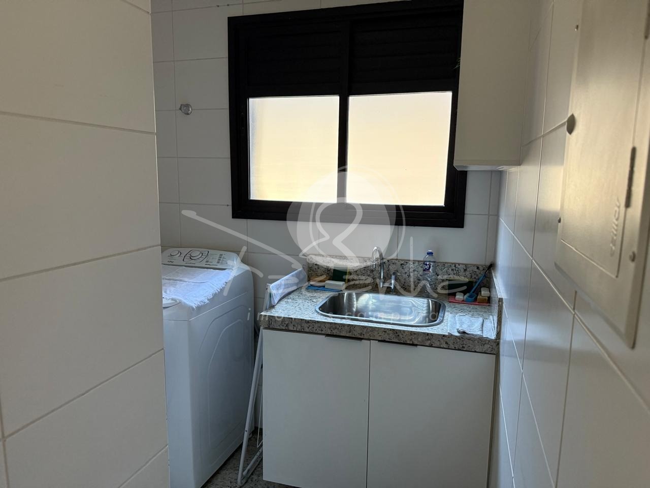 Apartamento para alugar com 3 quartos, 117m² - Foto 23