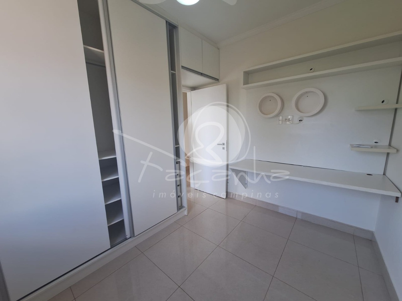 Casa de Condomínio à venda e aluguel com 3 quartos, 455m² - Foto 11