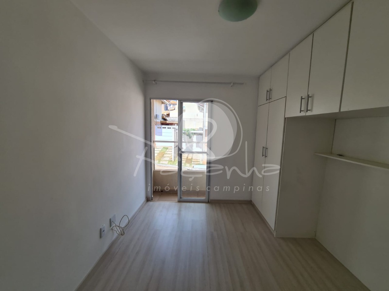 Casa de Condomínio para alugar com 3 quartos, 100m² - Foto 12