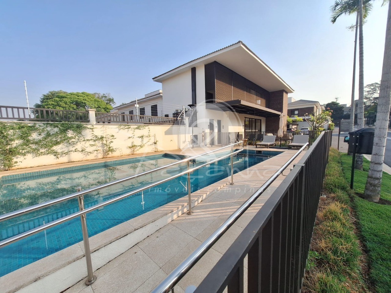 Casa de Condomínio para alugar com 3 quartos, 156m² - Foto 1