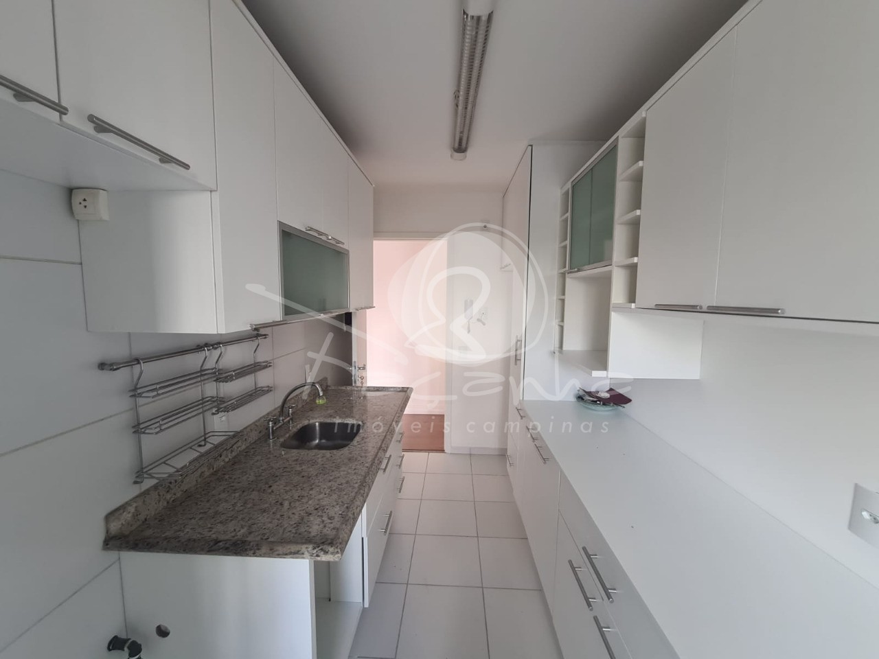 Apartamento para alugar com 3 quartos, 74m² - Foto 25