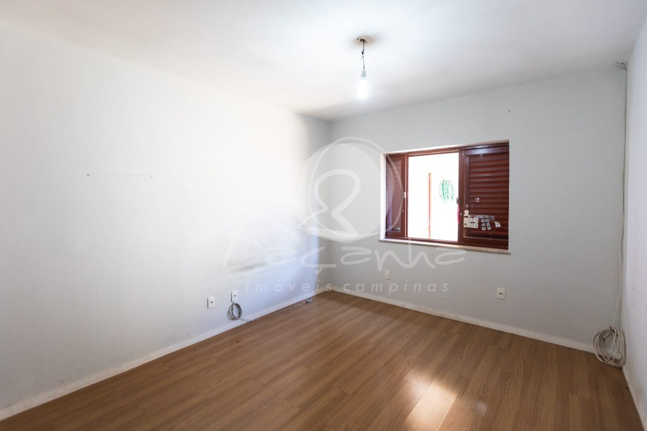 Casa à venda com 3 quartos, 233m² - Foto 15