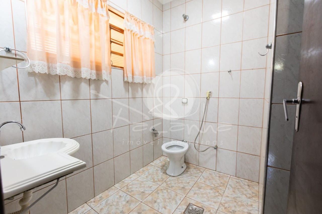 Casa à venda com 3 quartos, 233m² - Foto 14