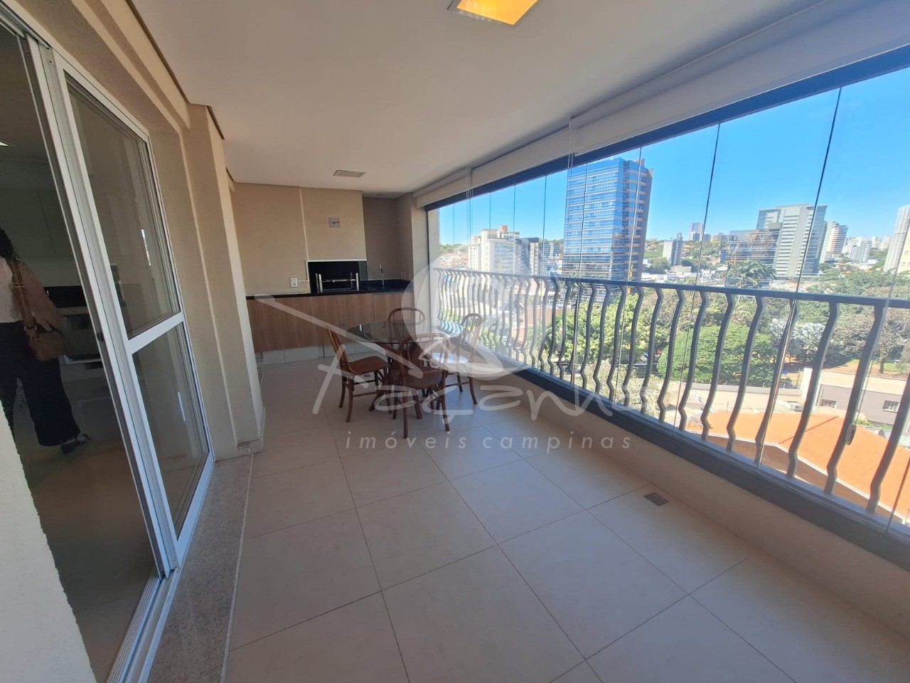 Apartamento, 3 quartos, 187 m² - Foto 2